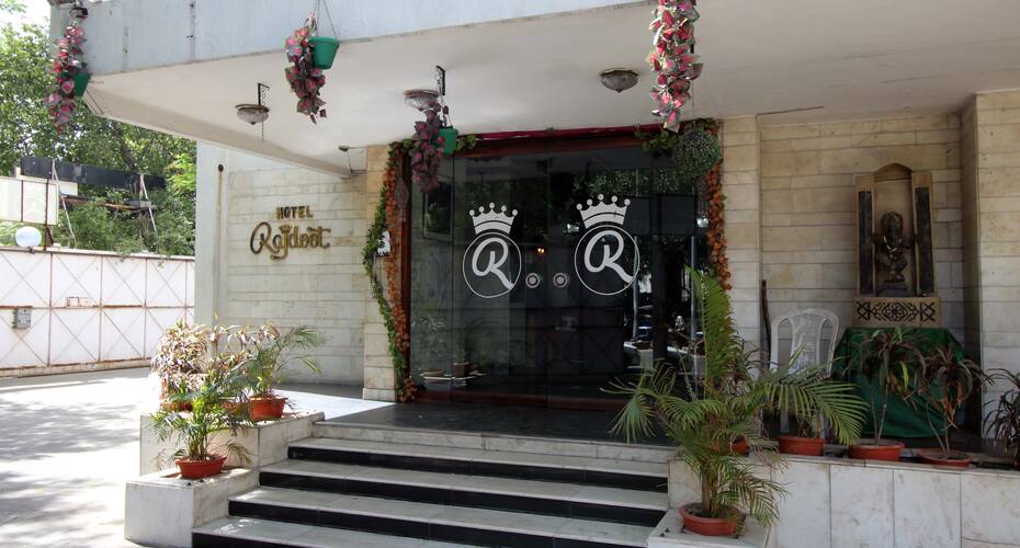 Hotel Rajdoot, New Delhi 1
